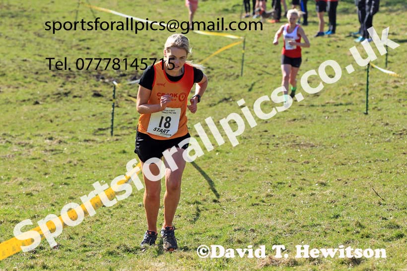 Senior and Masters Womens 2022 North Eastern Cross Country Relays, Farnley Farm, Peterlee.  Photo: David T. Hewitson/Sports for All Pics